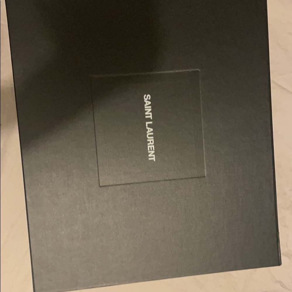 YSL - Picture 5 of 5
